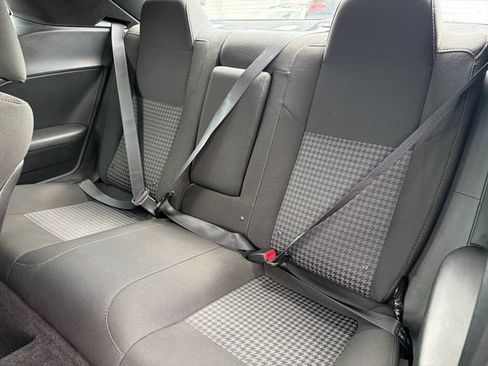 Used 2017 Dodge Challenger R/T RWD image 21