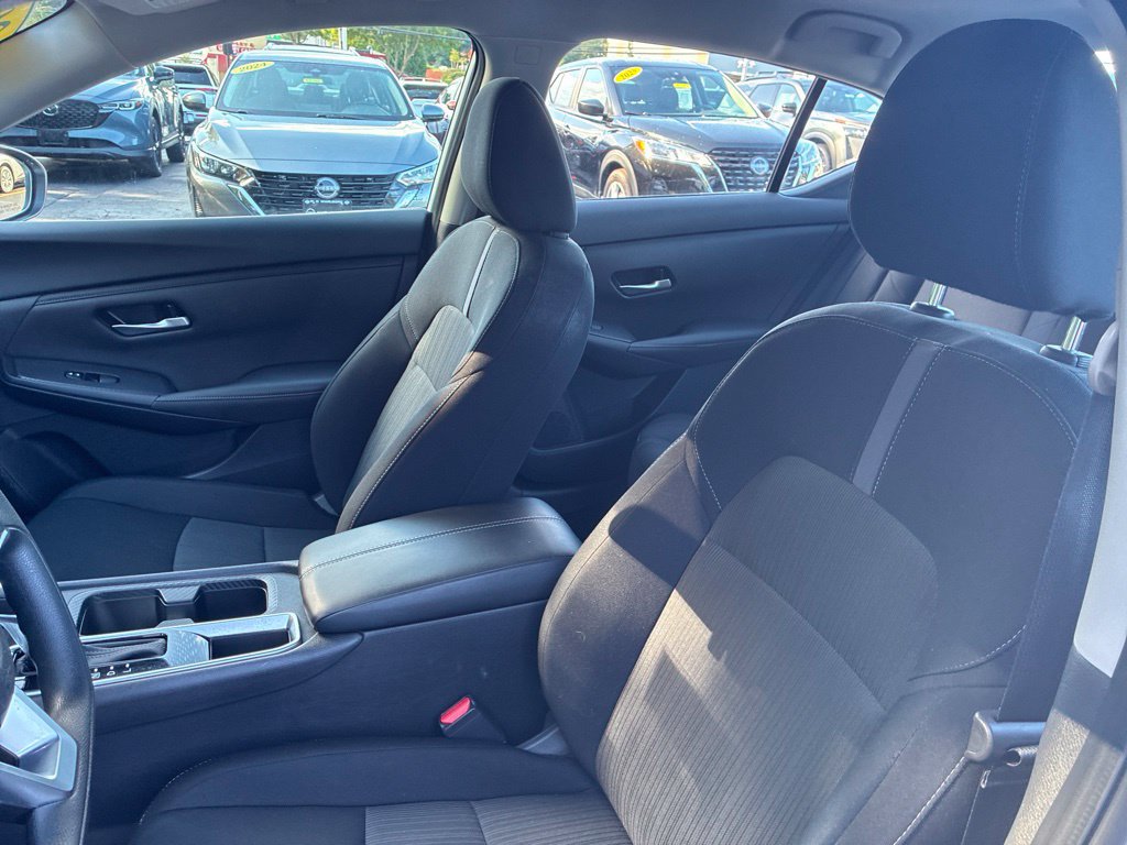 Certified 2023 Nissan Sentra SV FWD image 19