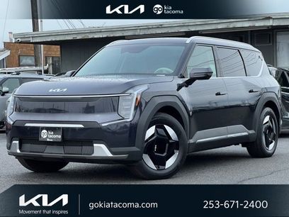 Used 2025 Kia EV9 Wind