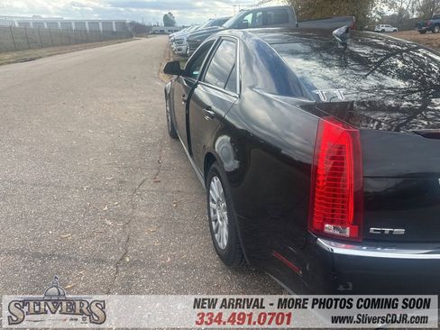Used 2011 Cadillac CTS Sedan image 9