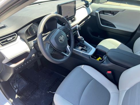 Used 2025 Toyota RAV4 Limited w/ Advanced Technology Package FWD image 10