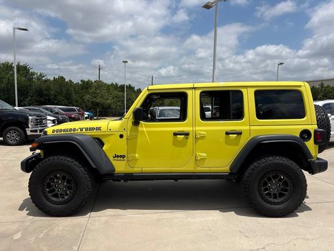 Used 2022 Jeep Wrangler Unlimited Sport AWD/4WD image 8
