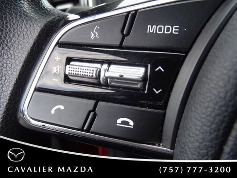Used 2021 Kia Sportage LX AWD/4WD image 18