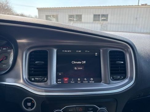 Used 2022 Dodge Charger R/T w/ Blacktop Package RWD image 25