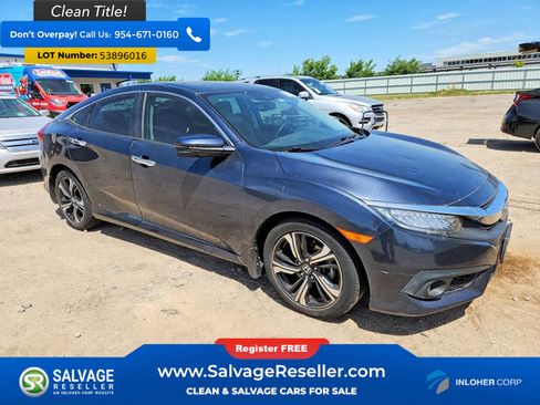 Used 2018 Honda Civic Touring image 5