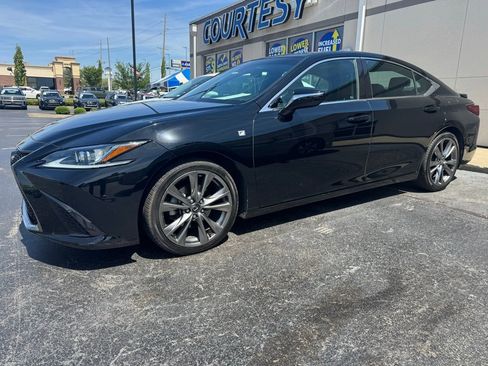 Used 2019 Lexus ES 350 F Sport w/ Accessory Package 2 FWD image 2