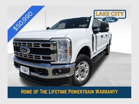 Used 2025 Ford F250 XLT AWD/4WD image 1