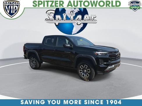 Used 2023 Chevrolet Colorado Z71 w/ Z71 Convenience Package 2 AWD/4WD image 2