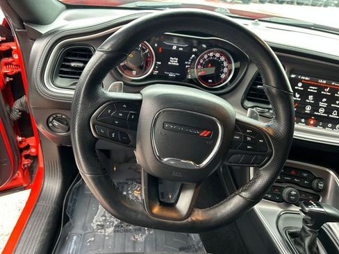 Used 2022 Dodge Challenger R/T Scat Pack image 12