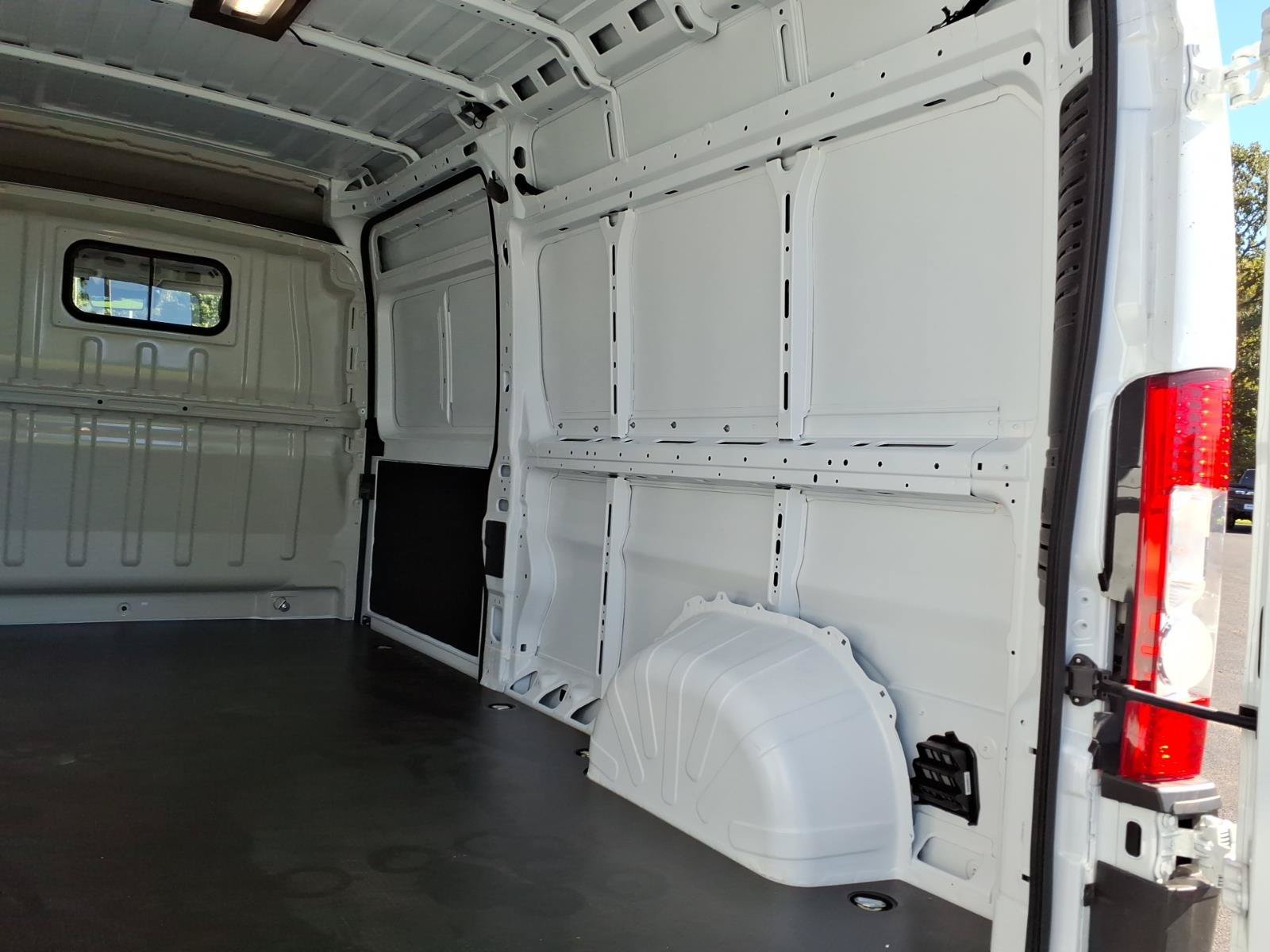 New 2027 RAM ProMaster 2500 w/ Safety Group FWD image 8