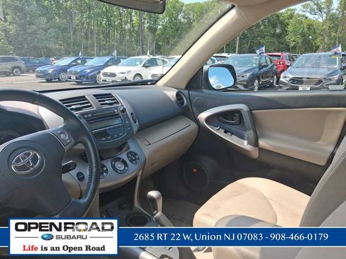 Used 2008 Toyota RAV4 Limited AWD/4WD image 18