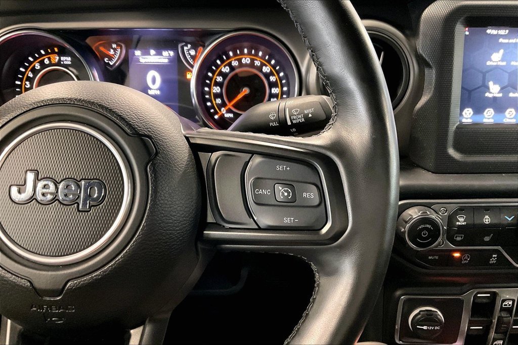 Used 2022 Jeep Wrangler Unlimited Sport AWD/4WD image 13