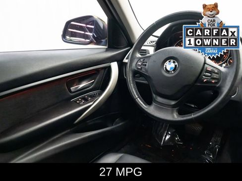 Used 2017 BMW 320i Sedan RWD image 11