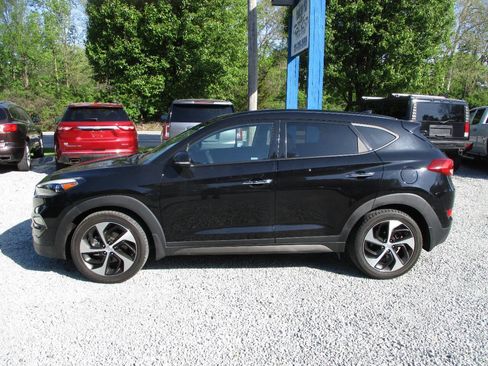 Used 2016 Hyundai Tucson Limited w/ Option Group 03 AWD/4WD image 2