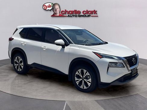 Certified 2023 Nissan Rogue SV FWD image 8