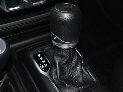 Used 2021 Jeep Wrangler Unlimited Sport image 16