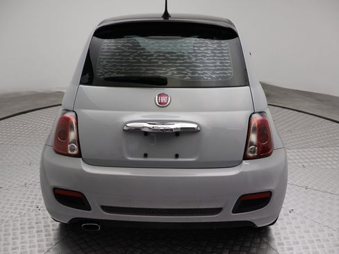 Used 2017 FIAT 500 Pop w/ Sport Black Trim Package FWD image 10