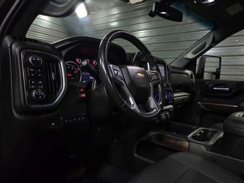 Used 2022 Chevrolet Silverado 3500 LT w/ All Star Edition AWD/4WD image 13