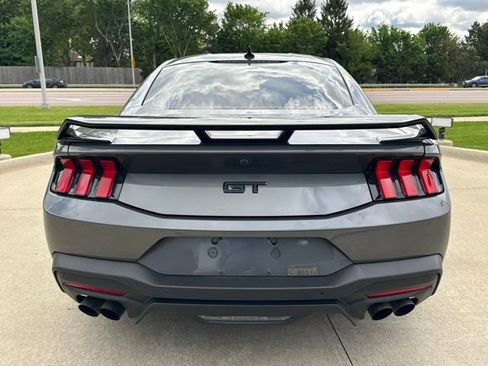 Used 2024 Ford Mustang GT Premium w/ GT Performance Package RWD image 5