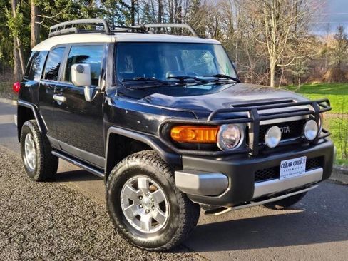 Used 2008 Toyota FJ Cruiser 4WD image 9