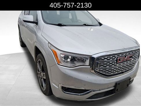 Used 2018 GMC Acadia Denali w/ Technology Package image 2