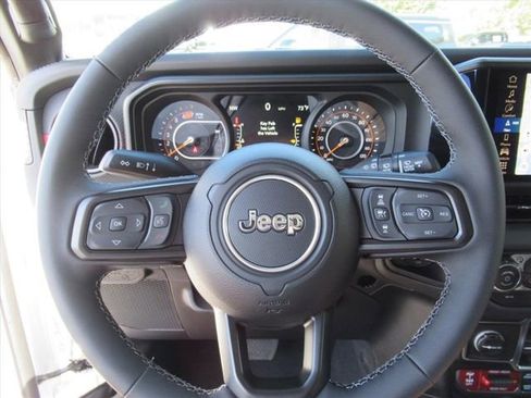 New 2026 Jeep Wrangler Unlimited Rubicon image 23