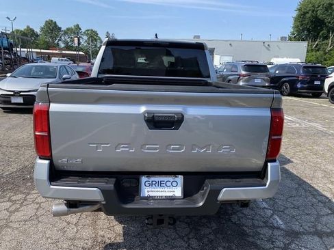 New 2026 Toyota Tacoma SR5 AWD/4WD image 4
