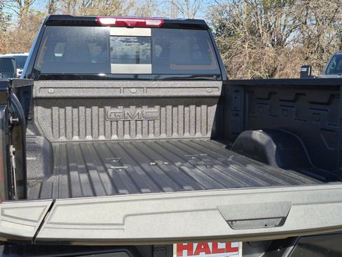 New 2026 GMC Sierra 2500 AT4 w/ AT4 Premium Plus Package image 7