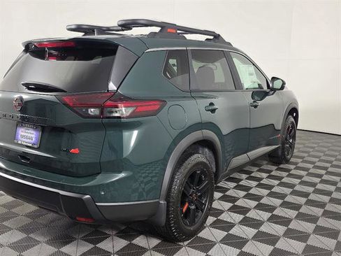 New 2026 Nissan Rogue SV w/ Rock Creek Premium Package AWD/4WD image 4