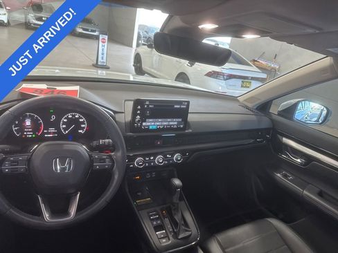 Used 2023 Honda CR-V EX-L image 5