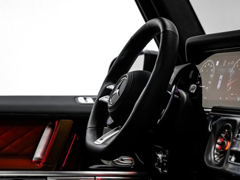 Used 2025 Mercedes-Benz G 63 AMG 4MATIC image 56
