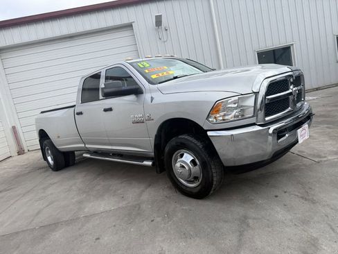 Used 2013 RAM 3500 ST w/ SXT Appearance Group image 12