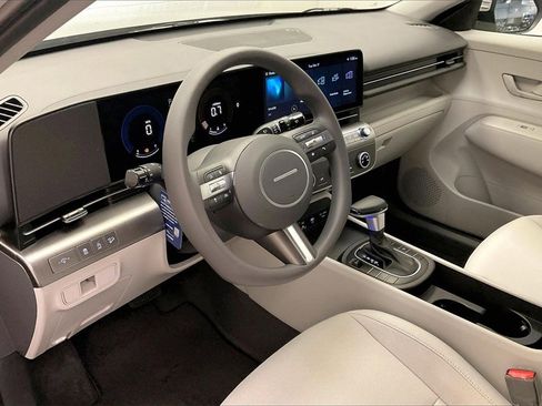 New 2026 Hyundai Kona SE image 7