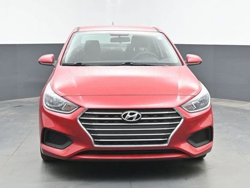 Used 2022 Hyundai Accent SE FWD image 3