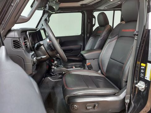 Used 2024 Jeep Wrangler Unlimited Rubicon image 24