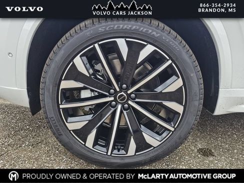 New 2026 Volvo XC90 B6 Ultra w/ Lounge Package AWD/4WD image 24