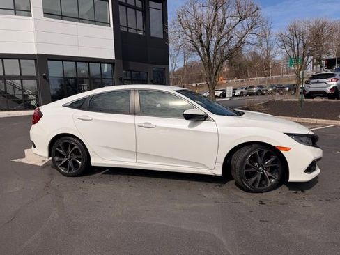 Used 2020 Honda Civic Sport image 2