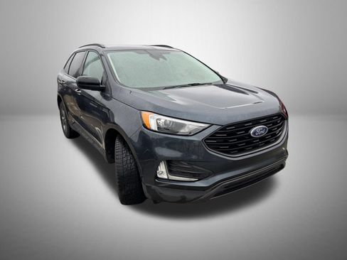 Used 2024 Ford Edge SEL w/ Sport Appearance Package AWD/4WD image 2