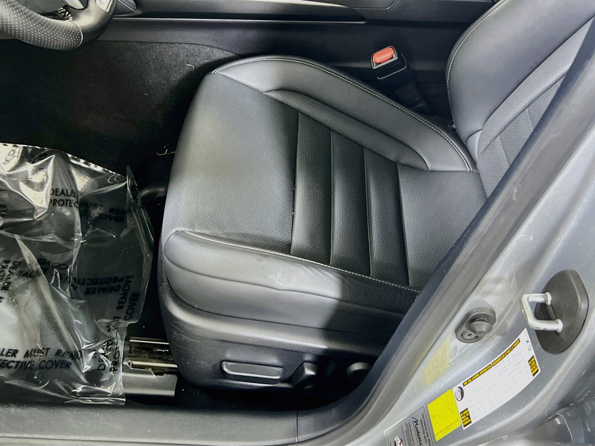 Used 2023 Lexus IS 350 F Sport w/ Memory Package AWD/4WD image 18