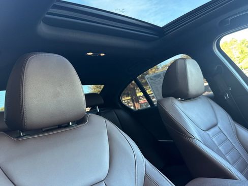 Used 2019 BMW 330i 330i w/ Convenience Package image 17