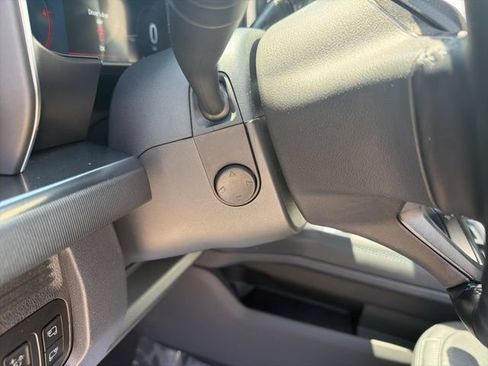New 2026 Ford F250 Platinum AWD/4WD image 17