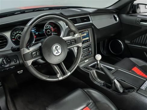 Used 2013 Ford Mustang Shelby GT500 RWD image 20