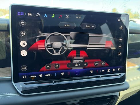 Used 2026 Volkswagen Tiguan SEL R-Line image 36