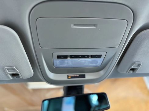 Used 2018 Chevrolet Colorado Z71 image 35