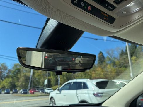 Used 2023 Buick Enclave Avenir w/ Trailering Package, 5000 lbs. image 15