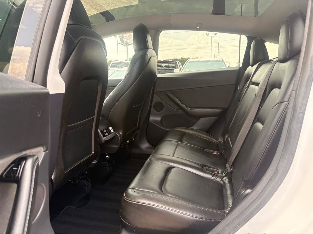 Used 2020 Tesla Model Y Long Range AWD/4WD image 10