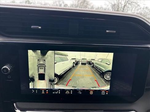 Certified 2024 GMC Sierra 1500 AT4 w/ Technology Package image 30