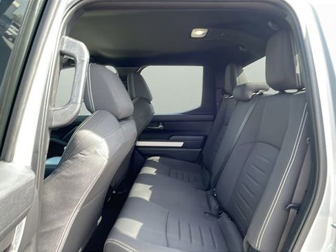 Used 2024 Toyota Tacoma TRD Off-Road image 18