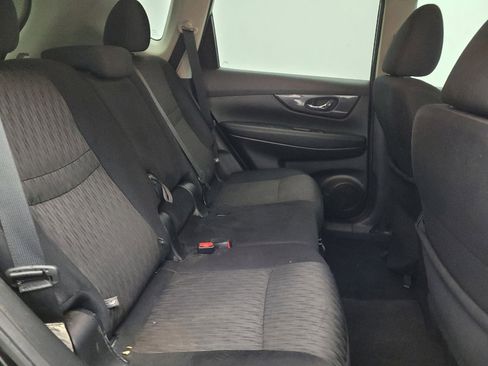 Used 2020 Nissan Rogue S w/ Special Edition Package FWD image 19
