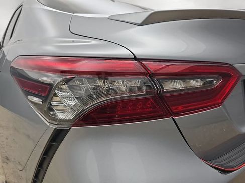 Used 2022 Toyota Camry XSE FWD image 35